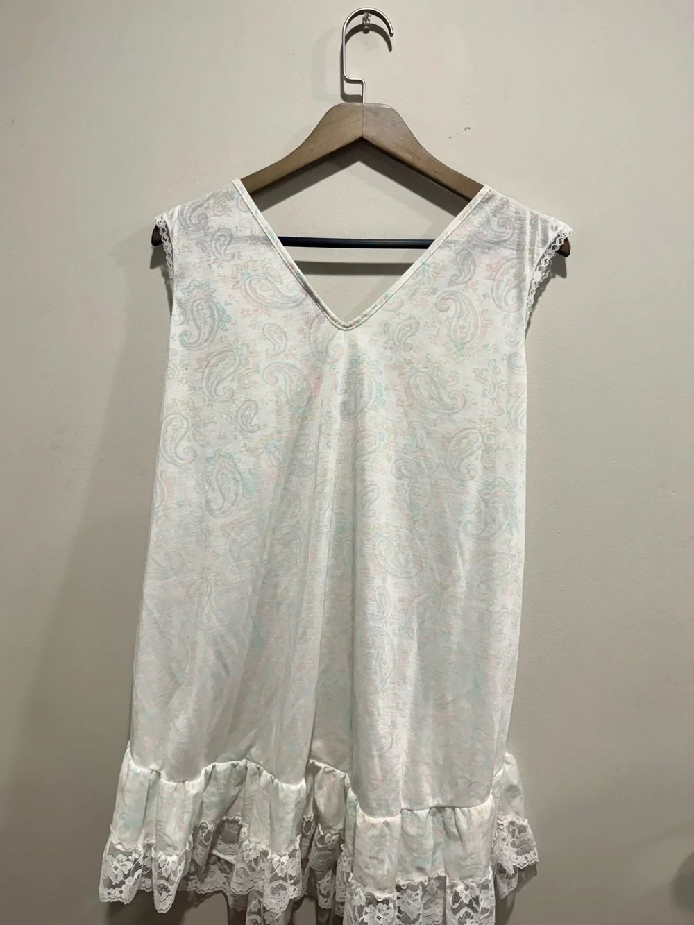 Vintage Dreamy Details Paisley Lace Nightgown Cottagecore